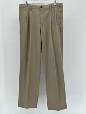 Dockers Men's Khaki Classic Fit Chinos Waist 34